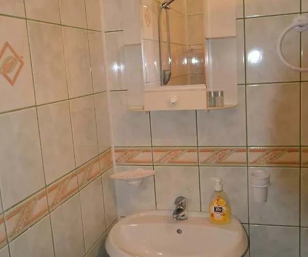 здравец Guest house 3*